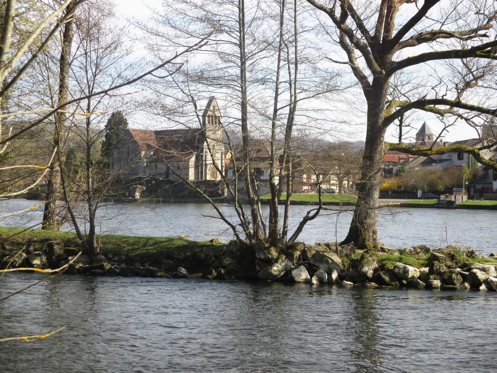 Le Petit Chat Bed & Breakfast Beaulieu-sur-Dordogne Exterior photo