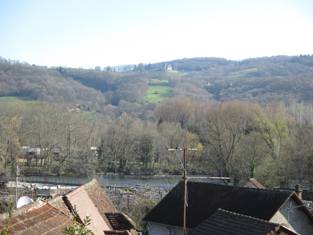 Le Petit Chat Bed & Breakfast Beaulieu-sur-Dordogne Exterior photo